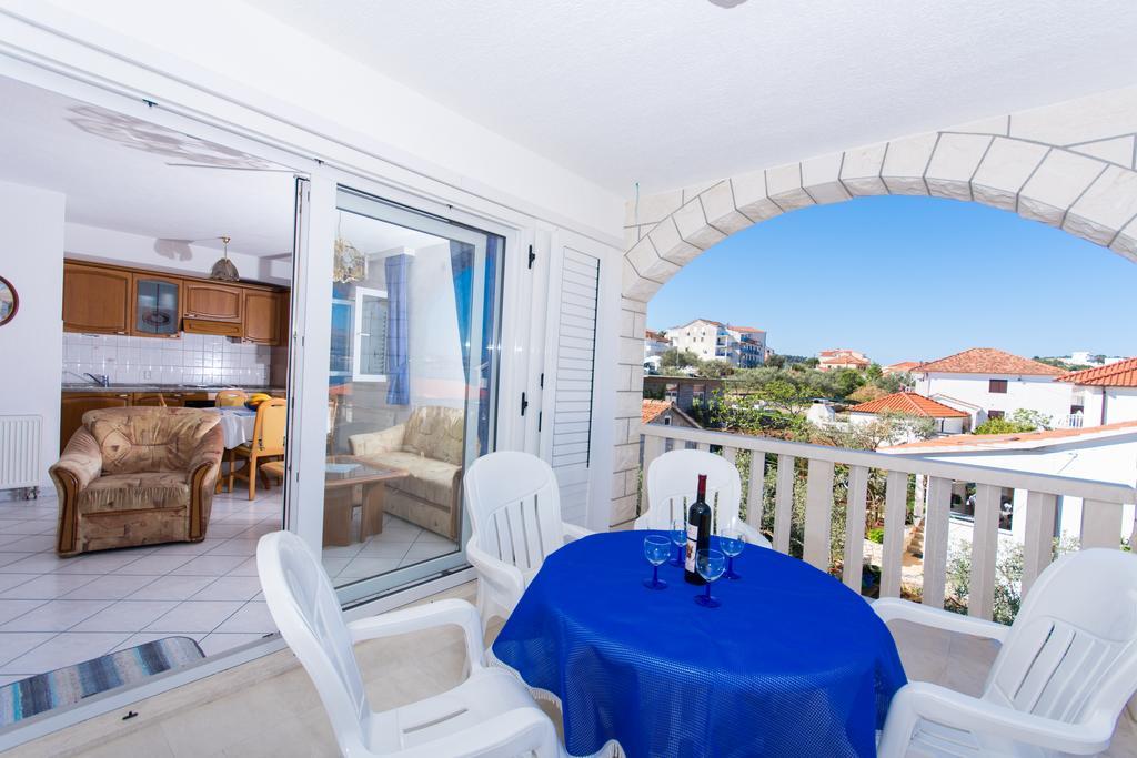Snjezana Apartment *